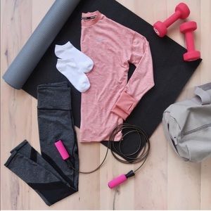 4 PIECE | WORK OUT OUTFIT MYSTERY BOX